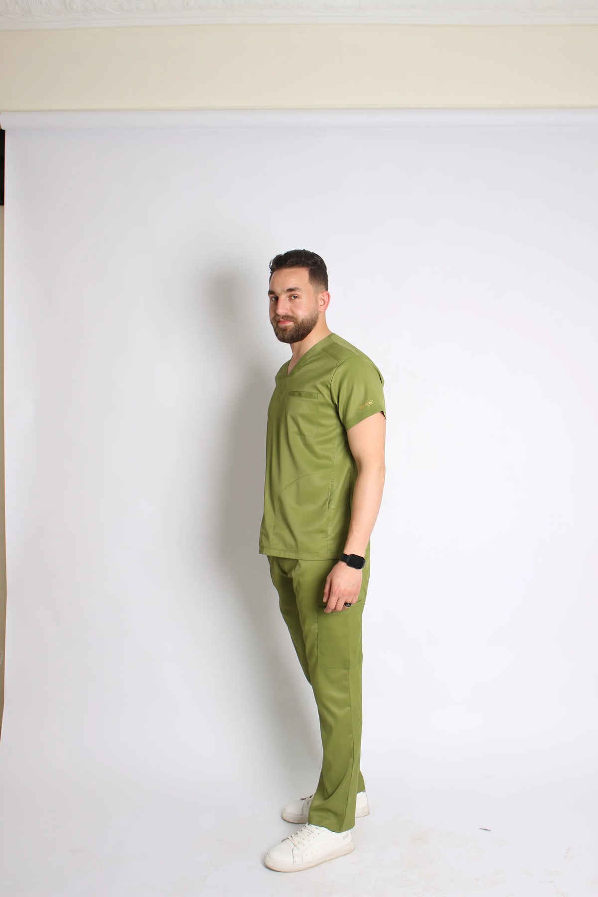 #light-olive